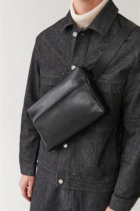 hermes men's crossbody bag.